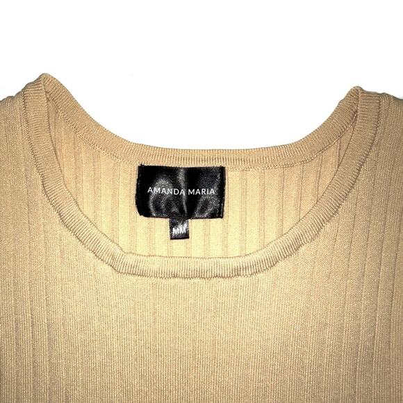 Amanda Maria Nude Tan High Neck Ribbed Tank Top Size Medium - Picture 3 of 10